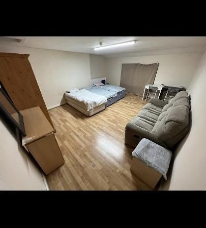 Oldham Town Centre Double Room 5 외부 사진